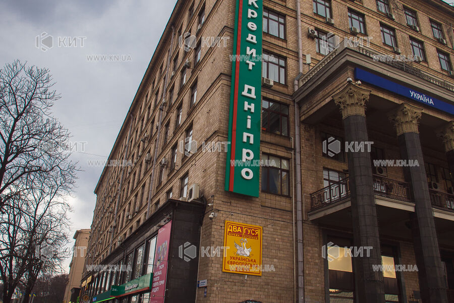 БЦ Крещатике, 7/11